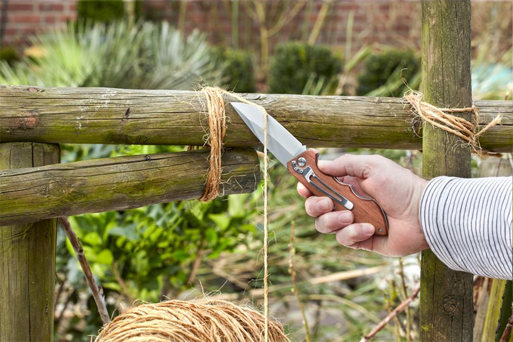 Kwb 021990 Ahşap Saplı Katlanır Av Bıçağı 210 Mm