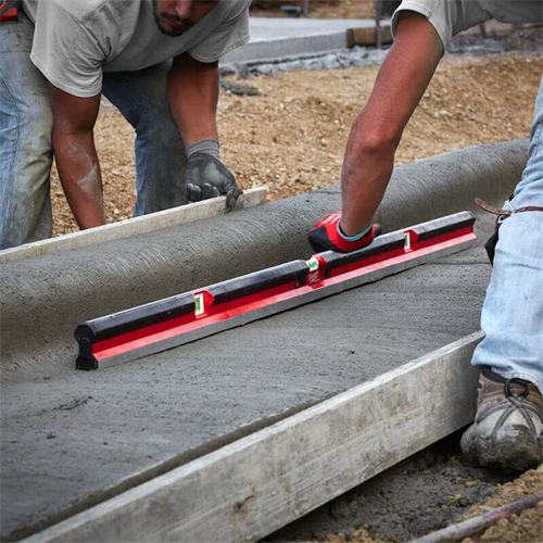 Milwaukee Mastar Tip Terazi 72  Redstick Concrete  Mlcon72 4932459895