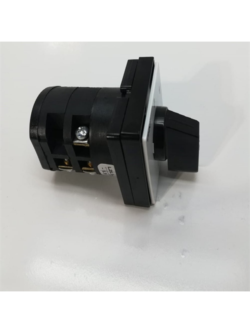 Chnt Pako Şalter 3*10A 0-1 500382