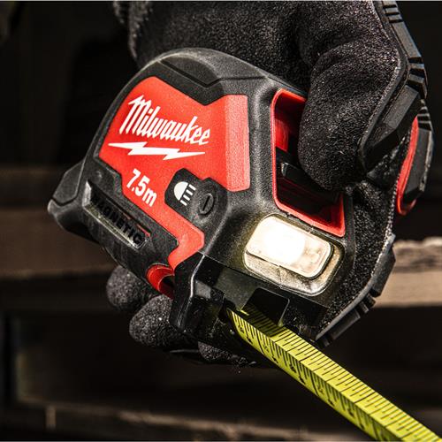 Milwaukee Manyetik Şerit Metre Led Işıklı 7.5MT 4932492469