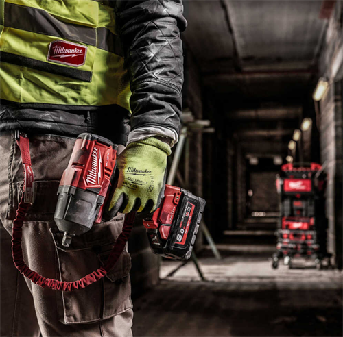 Milwaukee 3.Derece Kesik Korumalı Nitril Eldiven 10/XL PK(12) 4932479022