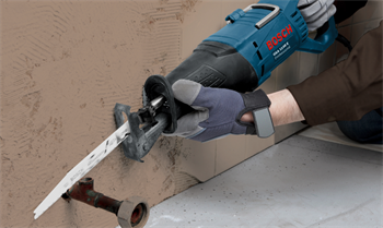 Bosch GSA 1100 E Profesyonel Panter Tilki Kuyruğu Testere 1100W