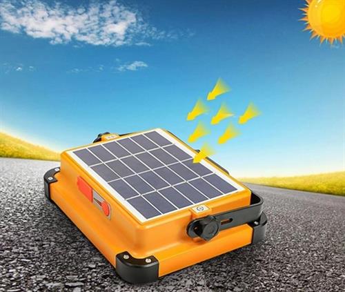 Cata Portatif Solar Led 200w CT-4698