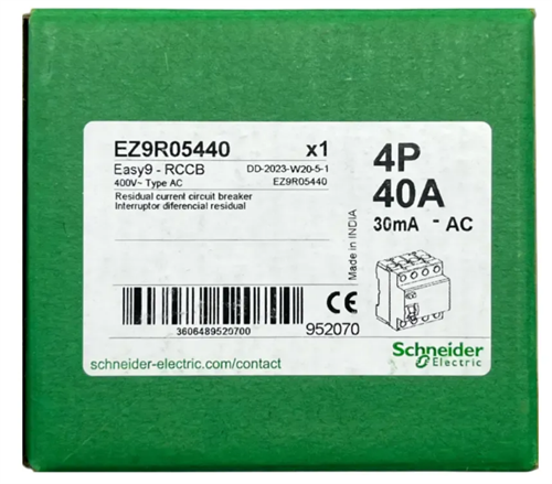 Schneider Trifaze Kaçak Akım Rölesi 4P 40A 30MA EZ9R05440