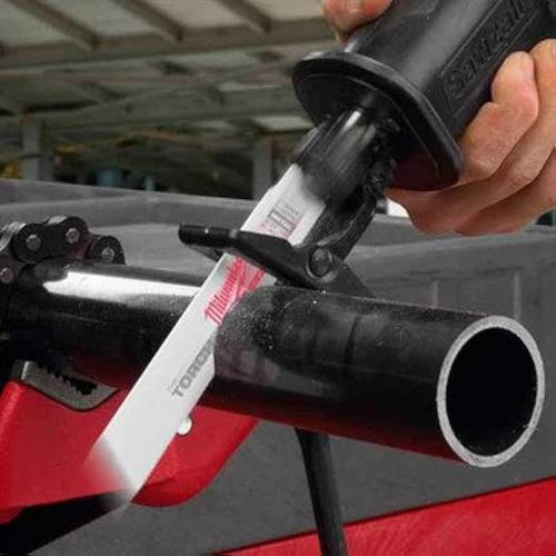 Milwaukee Kılıç Testere 300 Mm Metal 48008027 (Adet)