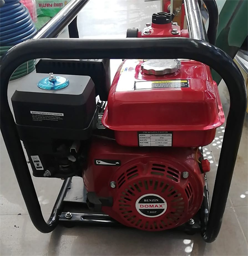Domax Yüksek Basınçlı Benzinli Su Motoru 2 7HP