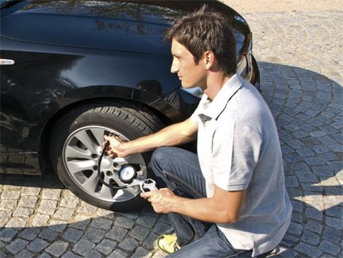 Einhell Kompresör 50 LT TE-AC 270/50/10 4010440