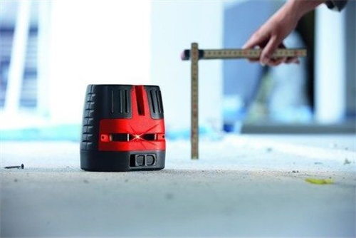 LEICA Lino L360 Lazer Şakülü + RMT 2111 Tripod