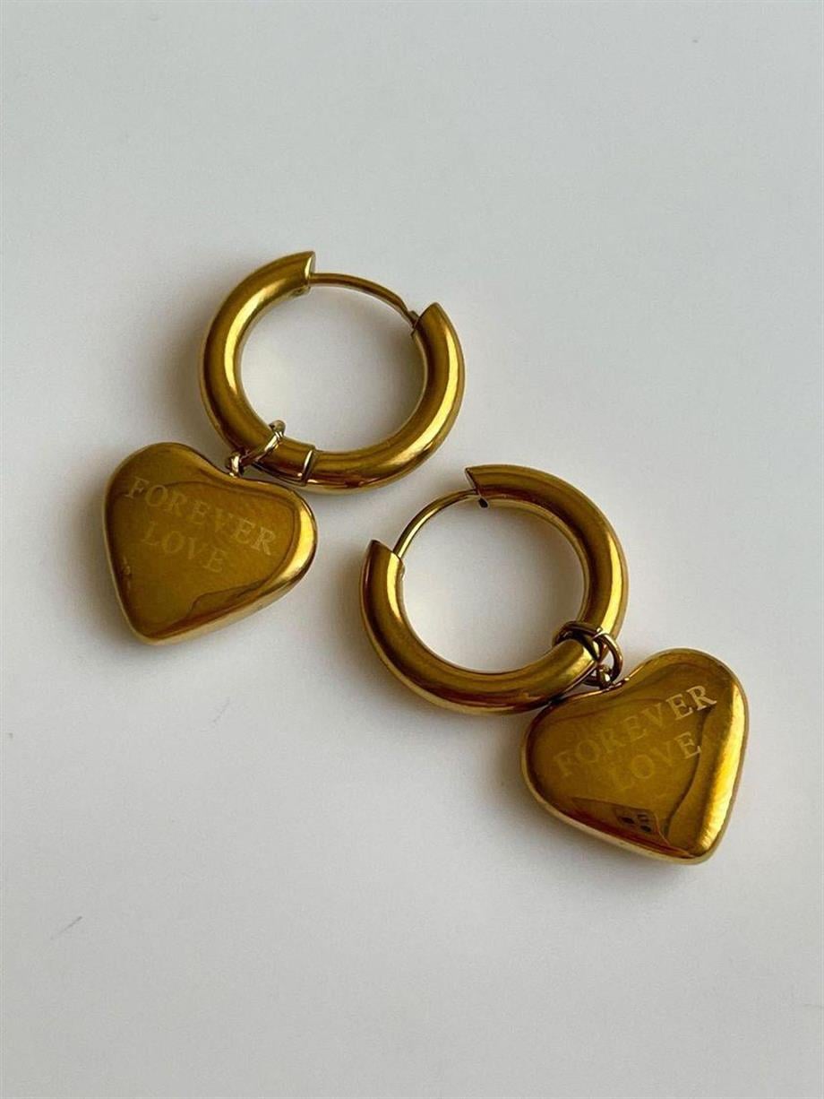 Çelik Forever Love Yazılı Kalp Küpe (2.90 Cm)