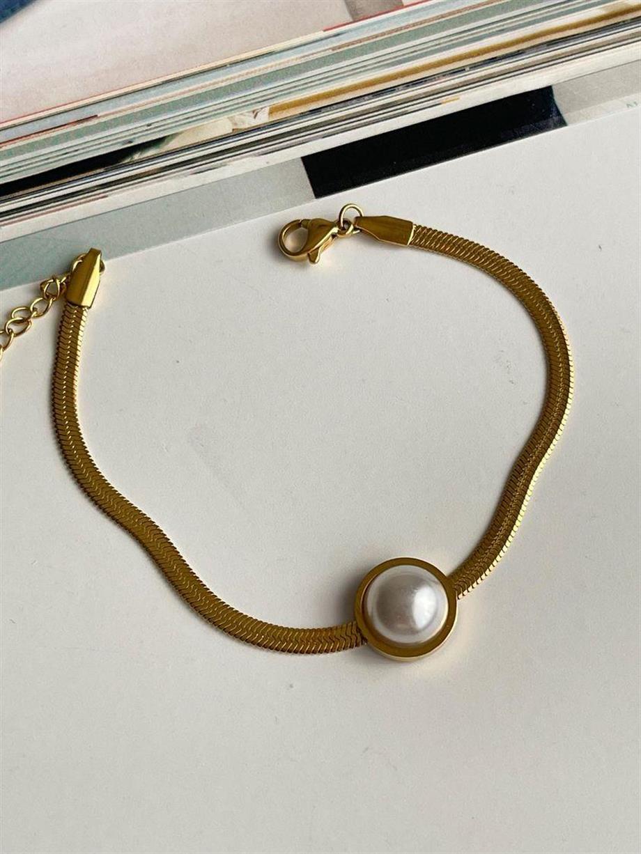 Çelik Gold Baget Taşlı Beyaz Sedefli Bileklik (22 Cm)