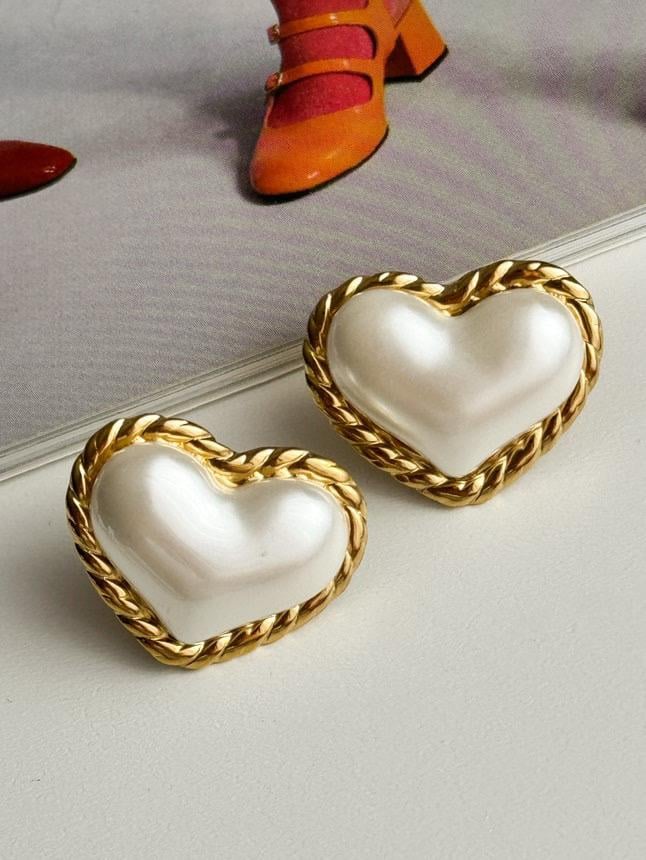 Çelik Gold Beyaz İncili Kalp Küpe (2 Cm)