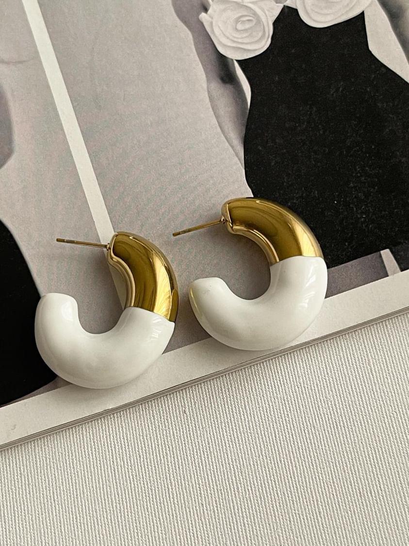 Çelik Gold Beyaz Kombinli Mineli Summer Hafif Boru Küpe (3.20 Cm)