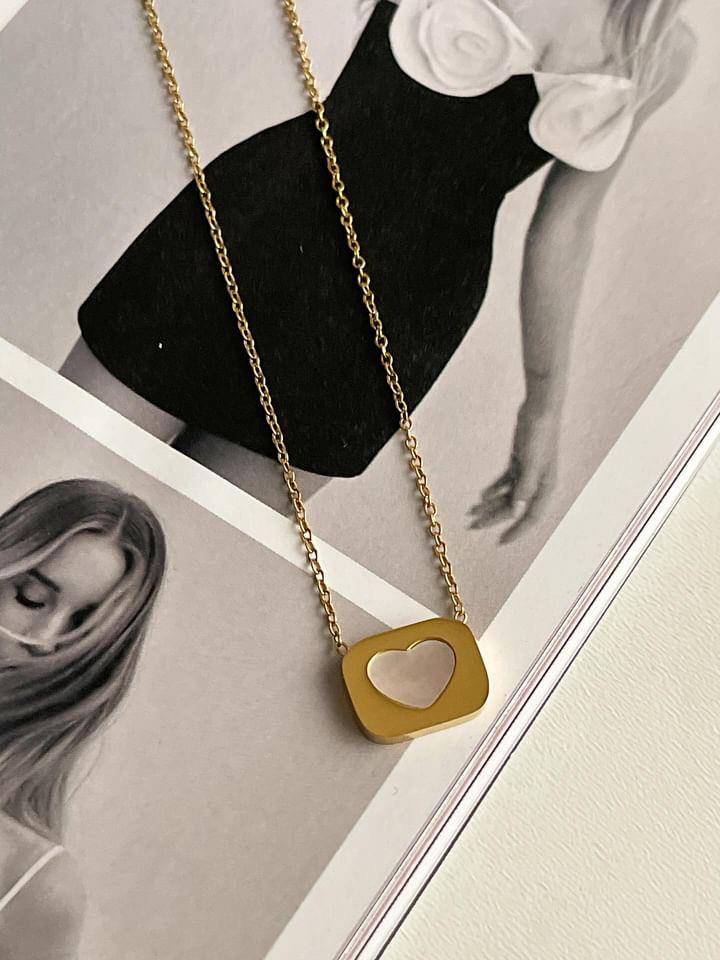 Çelik Gold Beyaz Sedefli Kalp Kolye (46 Cm)