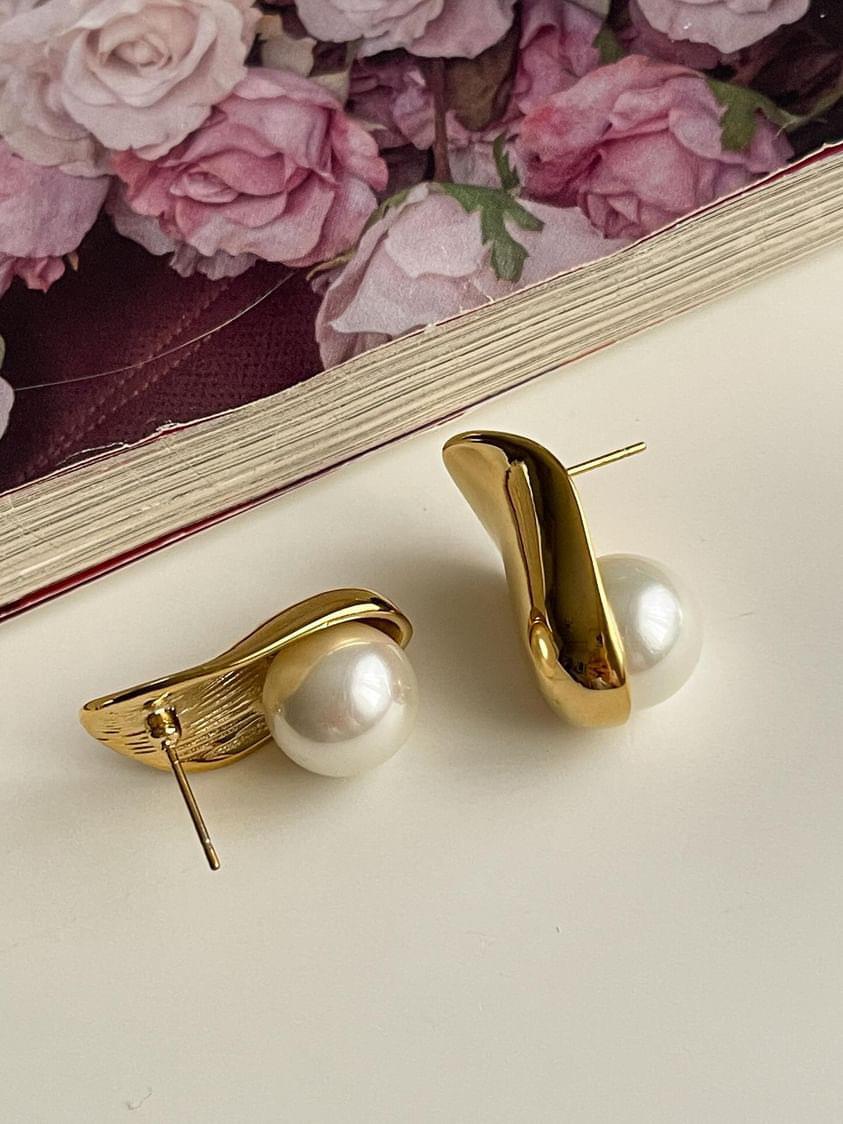 Çelik Gold İncili Küpe (2.5 Cm)