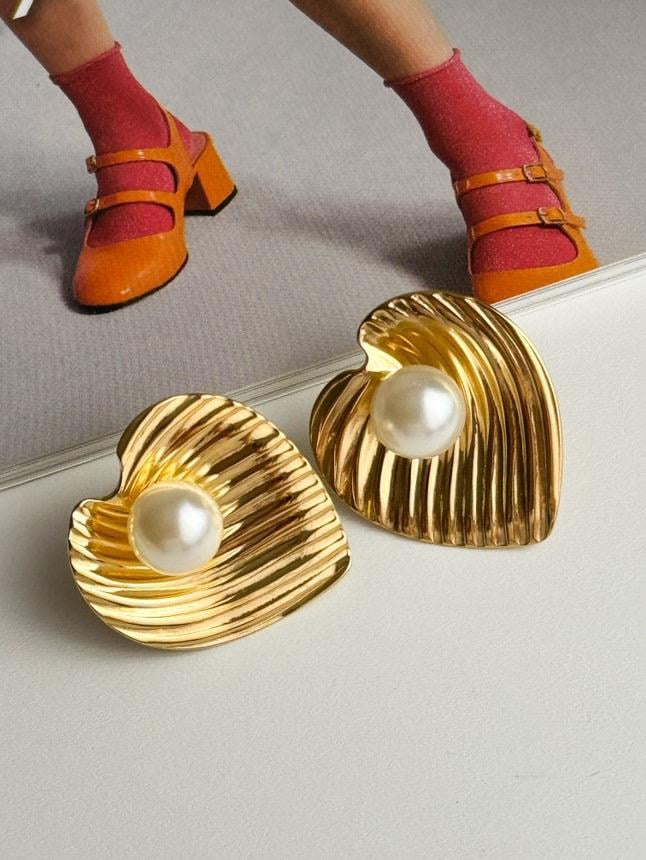 Çelik Gold İncili Midye Kalp Küpe (2.5 Cm)