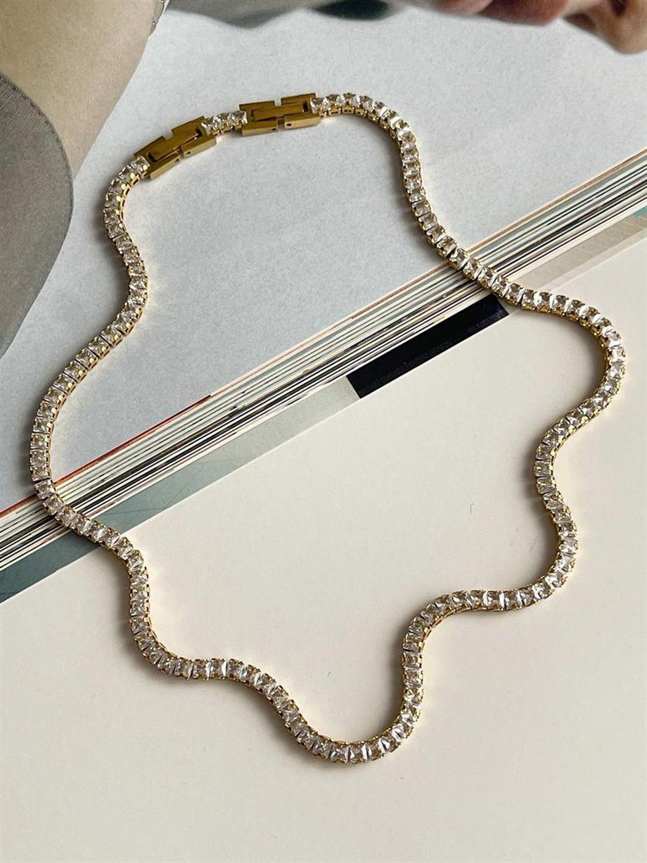 Çelik Gold Kare Taşlı Su Yolu Kolye (43 Cm)