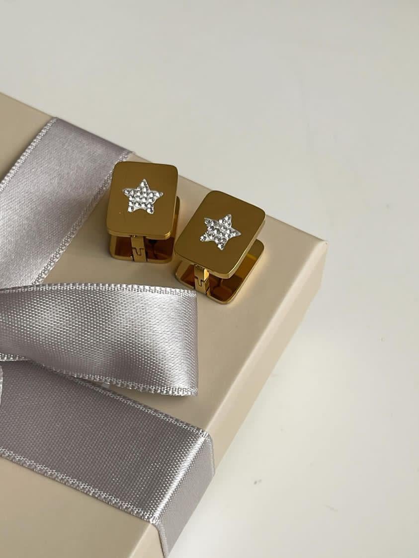 Çelik Gold Kare Yıldızlı Küpe (1.5 Cm)