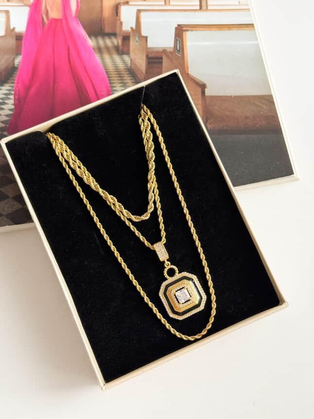 Çelik Gold Madalyonlu Burgu Halat Dörtlü Birleşik Olmayan Kombin Kolye (65 Cm)