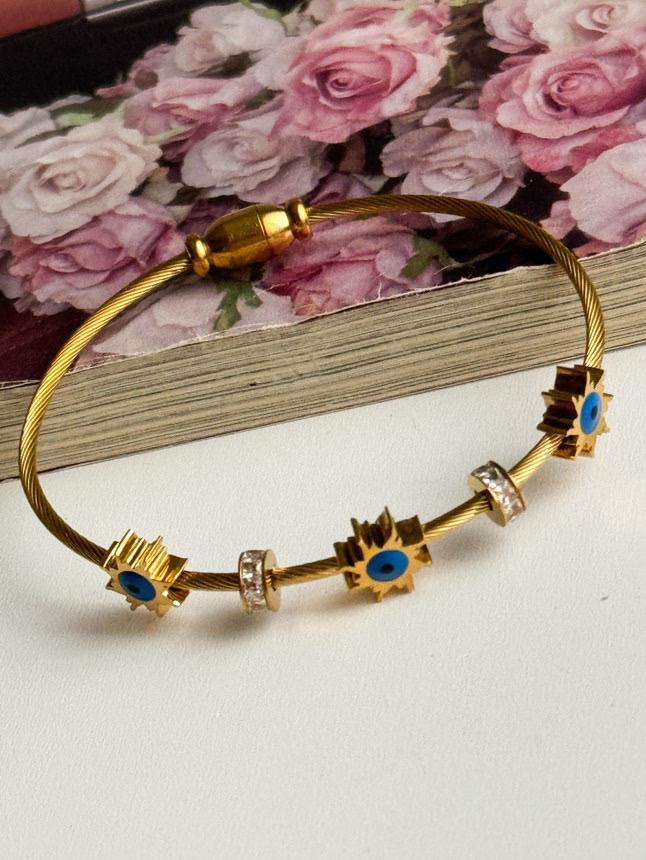 Çelik Gold Nazar Boncuklu Kelepçe Bileklik 