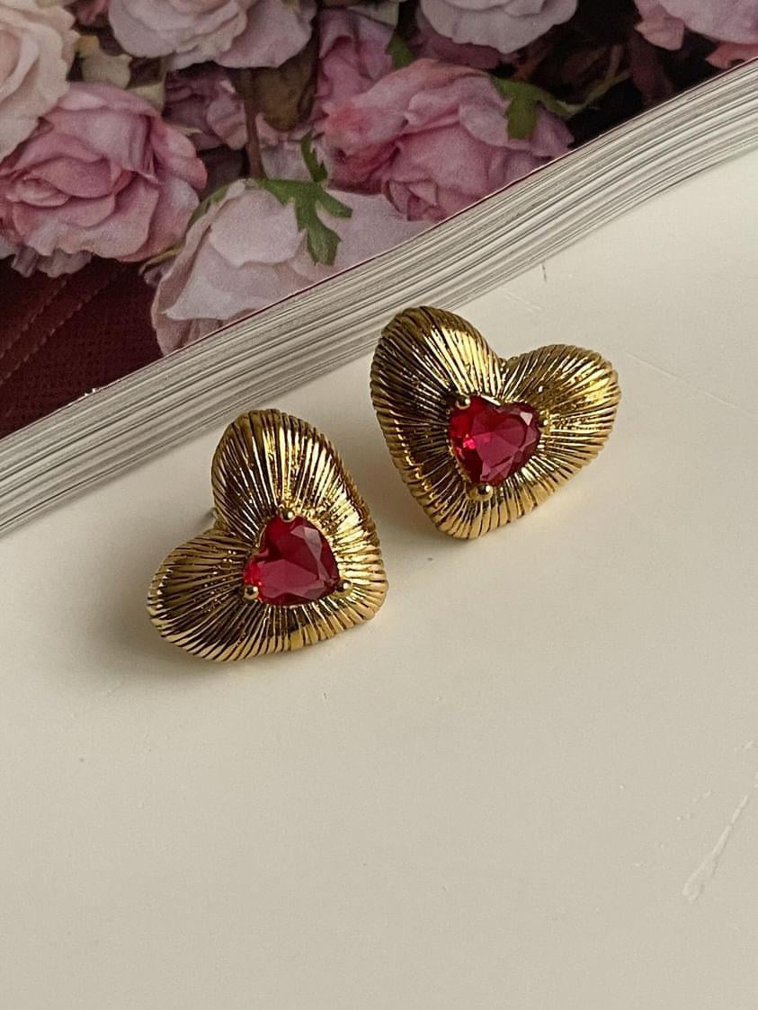 Çelik Gold Renk Fuşya Baget Kalp Vintage Küpe (1.80 Cm)