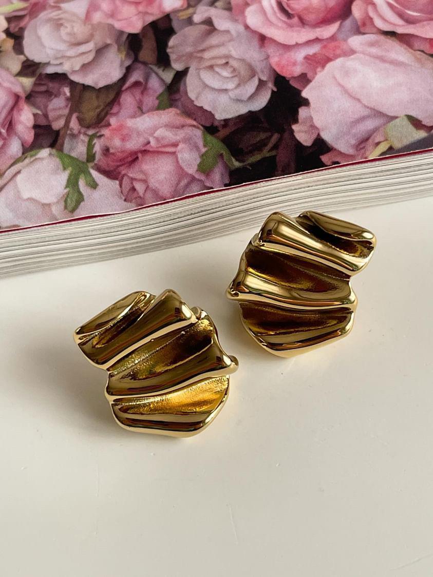 Çelik Gold Renk Vintage Plaka Küpe (1.70 Cm)