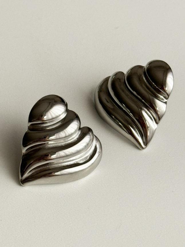 Çelik Gümüş Rek Midye Kalp Küpe (2.40 Cm)