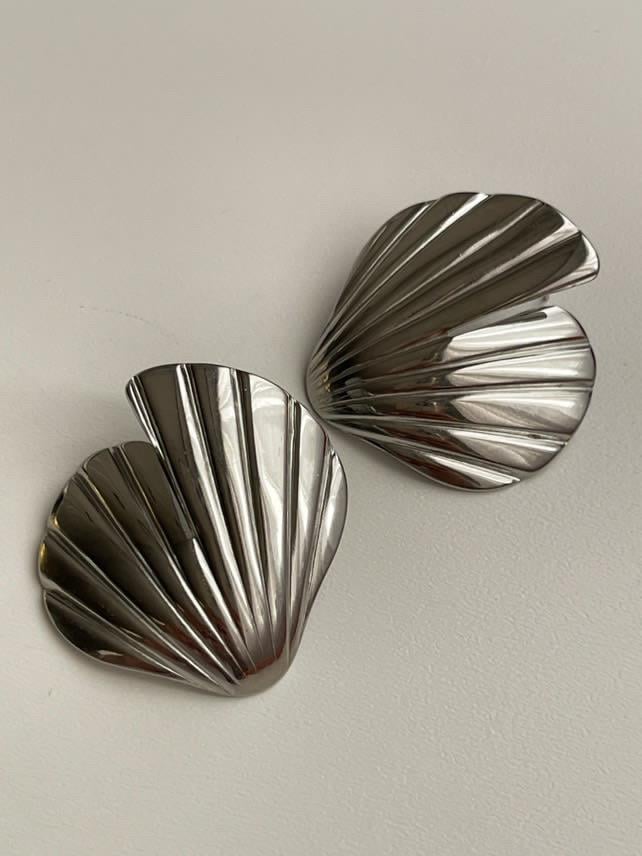 Çelik Gümüş Renk İstiridye Küpe (3.20 Cm)