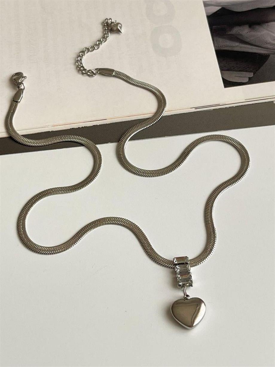 Çelik Gümüş Renk İtalyan Zincir Kalpli Kolye (45 Cm)
