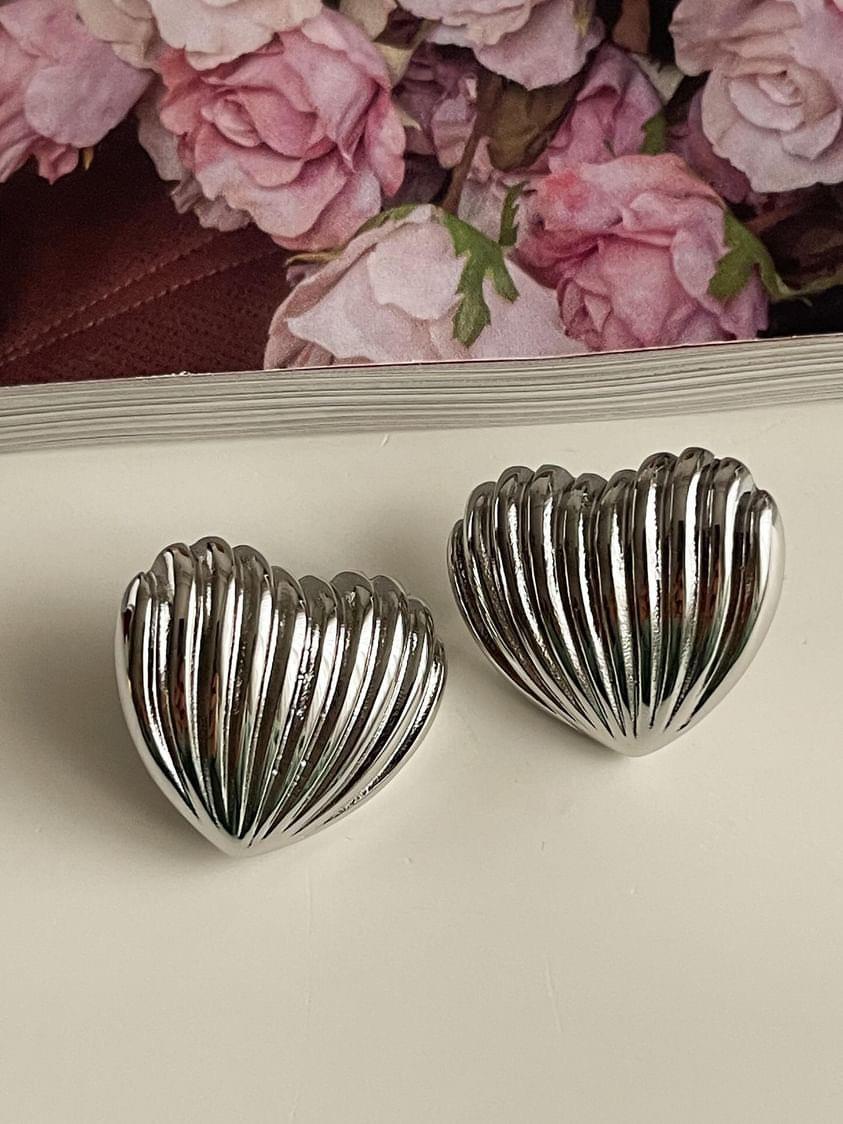 Çelik Gümüş Renk Kalp Vintage Diva Küpe (2.30 Cm)