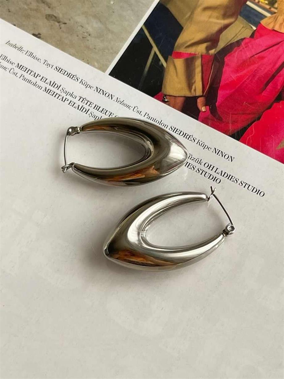 Çelik Gümüş Renk Mekik Küpe (3.5 Cm)
