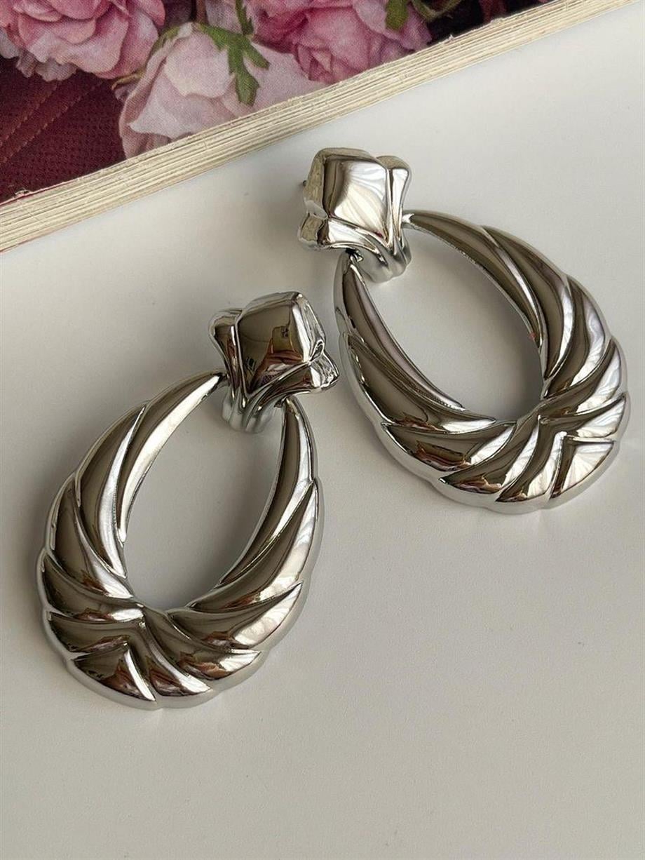Gümüş Renk Vintage Küpe (5.20 Cm)