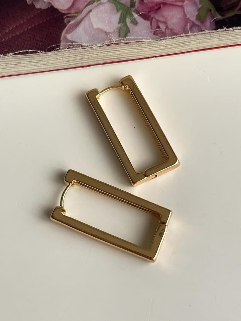 Özel Kaplama Gold Renk Kare Küpe (2.90 Cm)