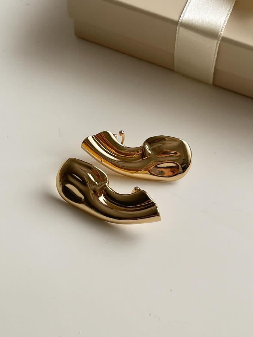Özel Kaplama Gold Renk Kıkırdak Uzantılı Küpe (4.5 Cm)