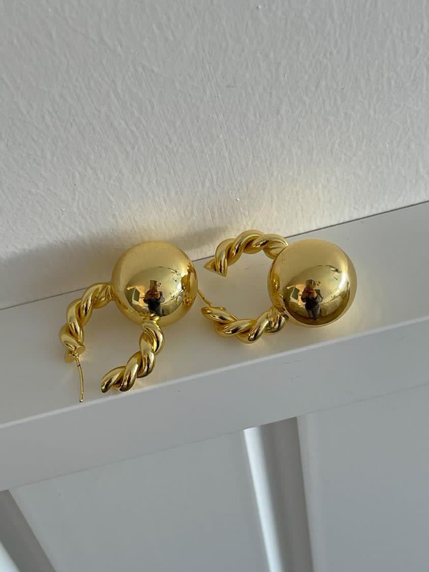 Özel Kaplama Gold Topçuklu Vintage Küpe (2.20 Cm)