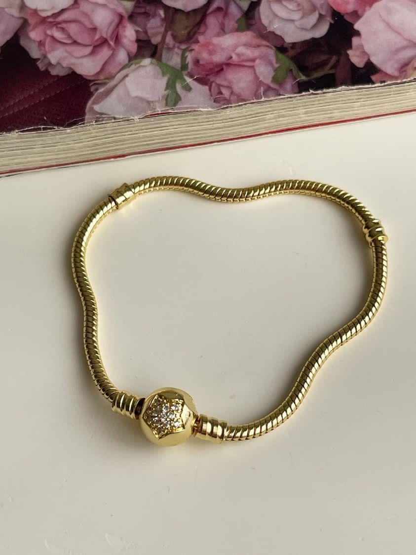 Özel Kaplama Gold Yıldızlı Kelepçe Bilezik 