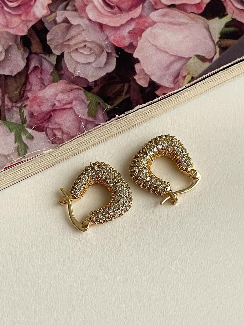 Özel Kaplama Gold Zirkon Taşlı Mini Sepet Vip Küpe (1.70 Cm)