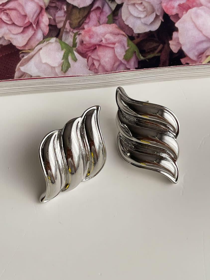 Özel Kaplama Gümüş Renk Vintage Küpe (3 Cm)
