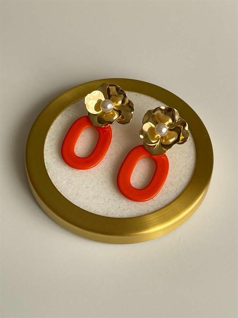 Turuncu İncili Reçine Küpe (4.5 Cm)