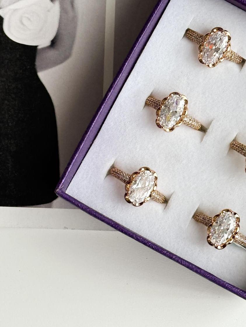 Xuping Gold Baget Taşlı Numaralı Vintage Yüzük (17 Numara)
