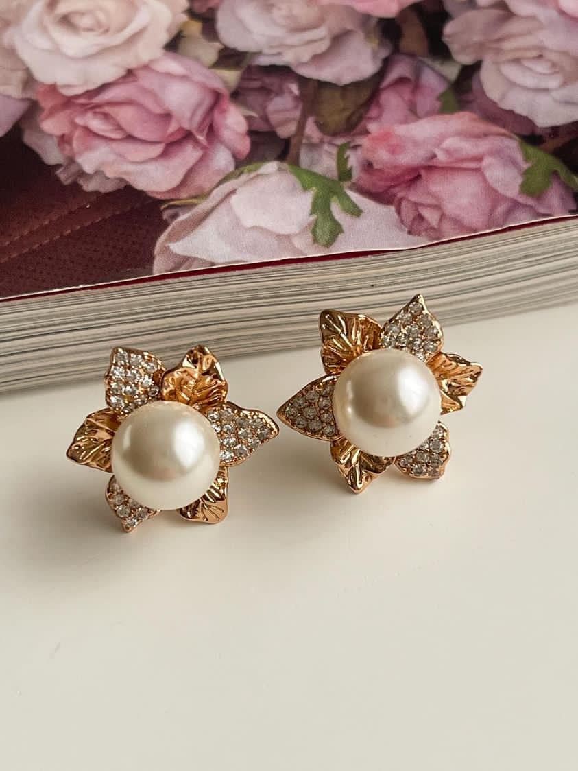 Xuping Gold İncili Vintage Küpe (1.5 Cm)