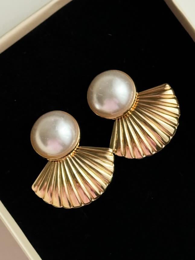 Zr Model Gold Beyaz İncili Vintage Küpe (3.5 Cm)