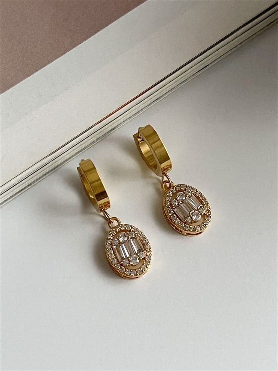 Çelik Baget Taşlı Oval Küpe (2.80 Cm)
