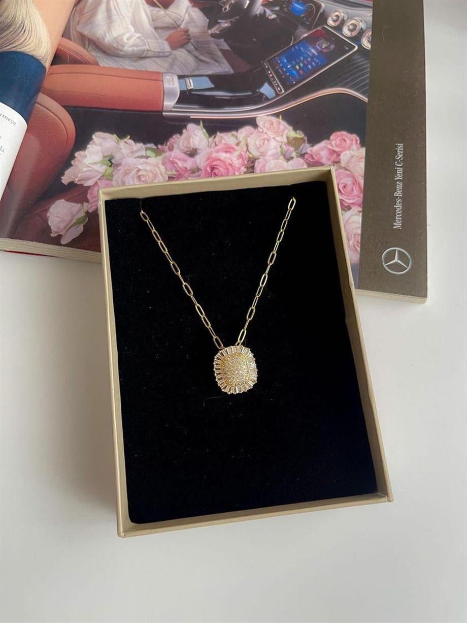 Çelik Gold Baget Taşlı Minimal Kolye (46 Cm)