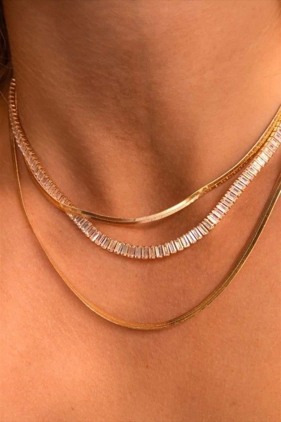 Çelik Gold Baget Taşlı Valeria Kolye (44 Cm)