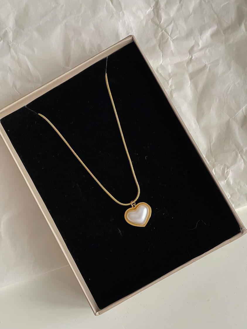 Çelik Gold Beyaz Sedefli Kalp Kolye (46 Cm)