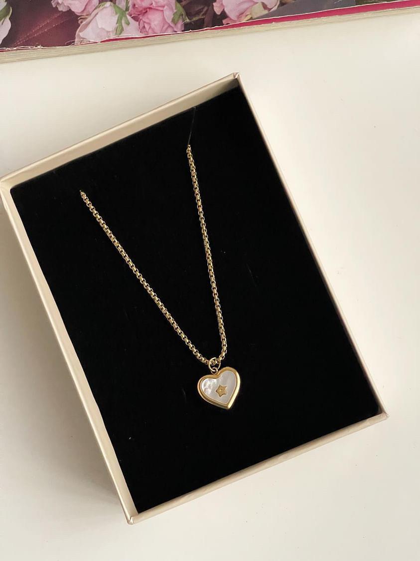 Çelik Gold Beyaz Sedefli Kalpli Yıldızlı Kolye (51 Cm)