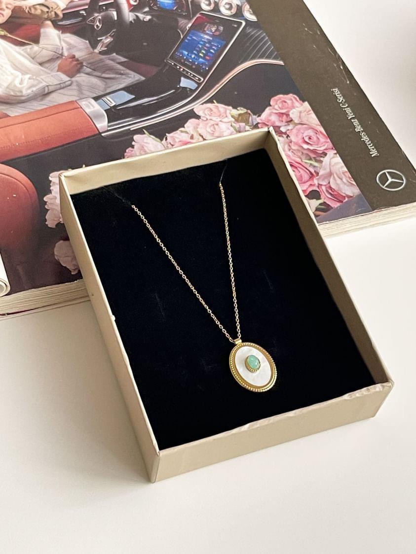 Çelik Gold Beyaz Sedefli Mavi Taşlı Kolye (50 Cm)