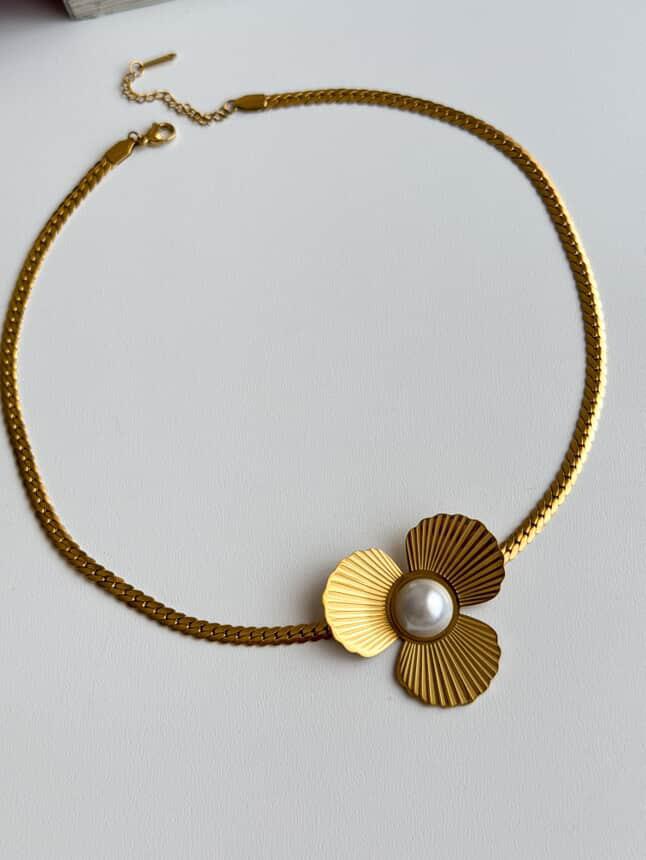 Çelik Gold İncili Çiçekli Kolye (42 Cm)