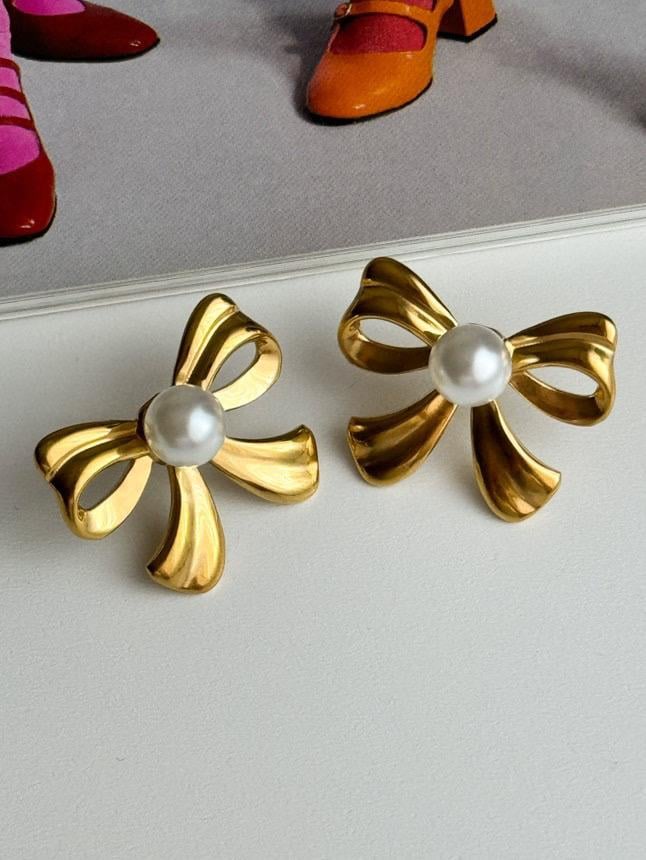 Çelik Gold İncili Fiyonk Küpe (2 Cm)