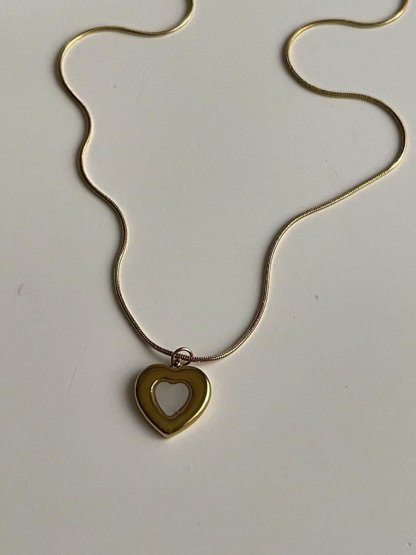 Çelik Gold Kalpli Beyaz Sedefli Kolye (47 Cm)
